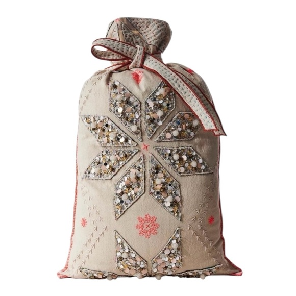 Free People Handbags - NWOT Free People Holiday Snowflake Embellished Holiday Gift Sack